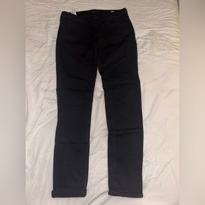 Black Mavi Jean. Style Emma slim boyfriend